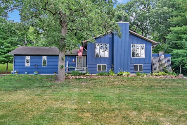 746 Old Stage Rd, Morris, IL 60450 - view of front of home with a front lawn