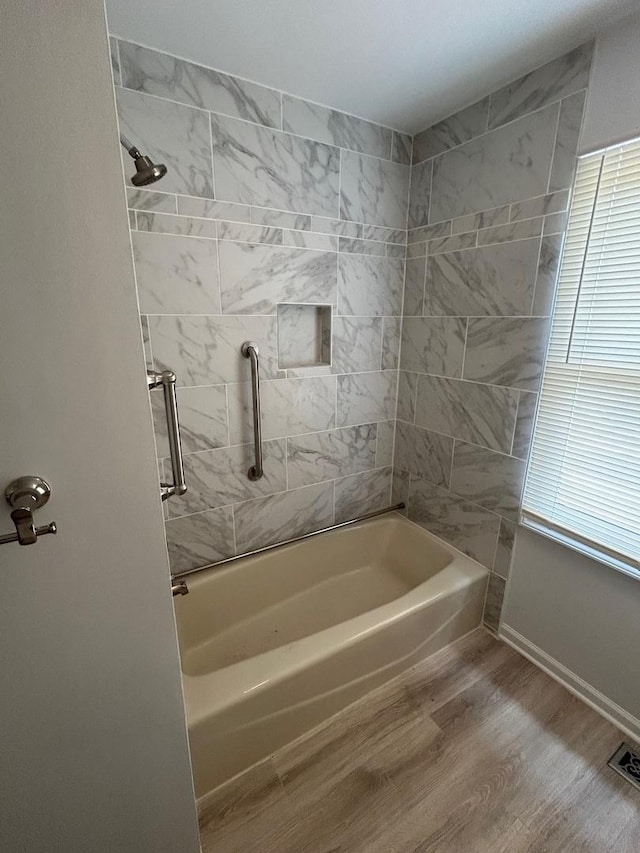 105 Golf View Cir, Prospect Heights, IL 60070 - full bathroom with wood finished floors and tub / shower combination