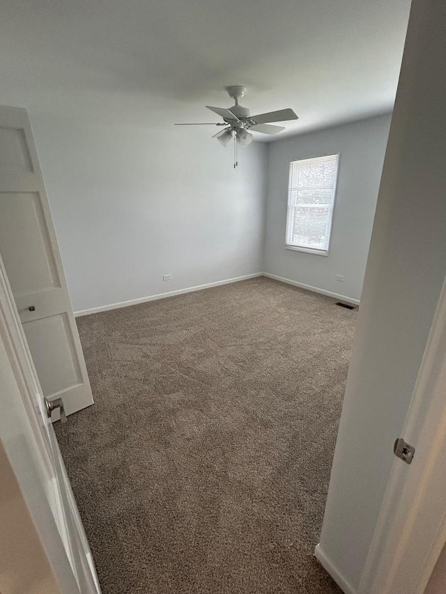 105 Golf View Cir, Prospect Heights, IL 60070 - carpeted spare room featuring ceiling fan and baseboards