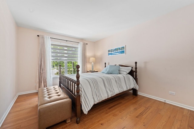 501 Blackstone Ct, Lake Villa, IL 60046 - bedroom featuring light wood-style floors