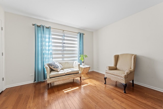 501 Blackstone Ct, Lake Villa, IL 60046 - sitting room featuring hardwood / wood-style floors and baseboards