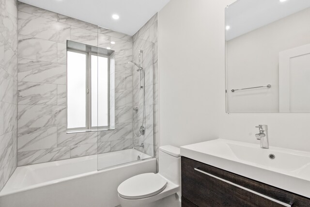 3237 W Sunnyside Ave Unit 1E, Chicago, IL 60625 - full bath featuring shower / bathtub combination, vanity, and recessed lighting