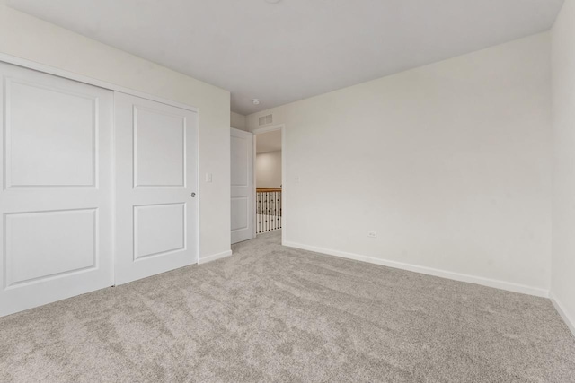 940 Treeline Dr, Algonquin, IL 60102 - unfurnished bedroom with carpet and a closet