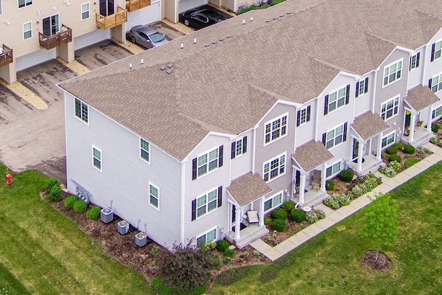 2551 Bella Dr, Pingree Grove, IL 60140 - aerial view of property and surrounding area