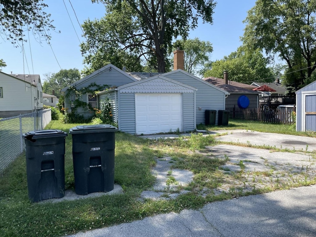 18019 Lorenz Ave, Lansing, IL 60438 - photo 3