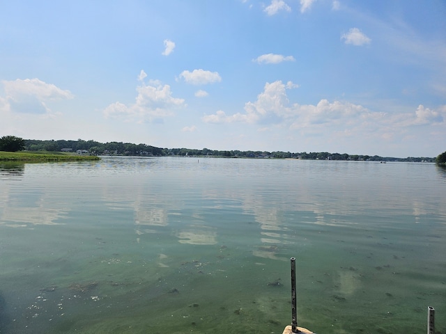 100 Prince Ct, Poplar Grove, IL 61065 - water view