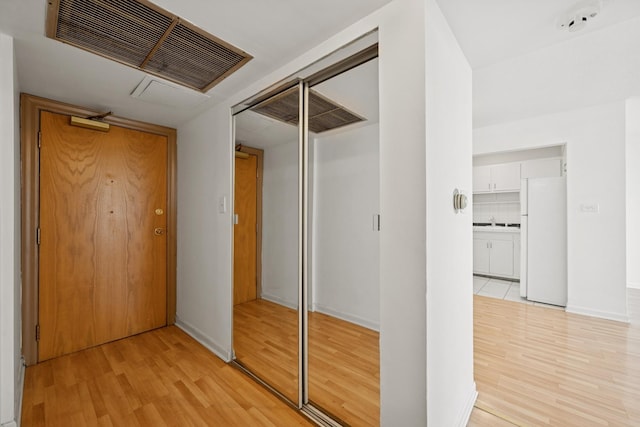 7234 W N Ave Unit 1610, Elmwood Park, IL 60707 - corridor with light wood-style flooring