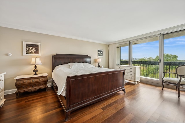 3470 N Lake Shore Dr Unit 9Bc, Chicago, IL 60657 - bedroom featuring dark wood-style floors, ornamental molding, and access to exterior