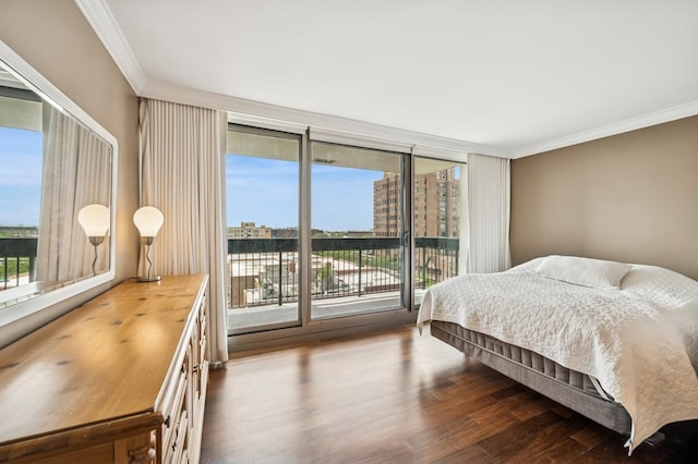 3470 N Lake Shore Dr Unit 9Bc, Chicago, IL 60657 - bedroom featuring crown molding, access to outside, and wood finished floors