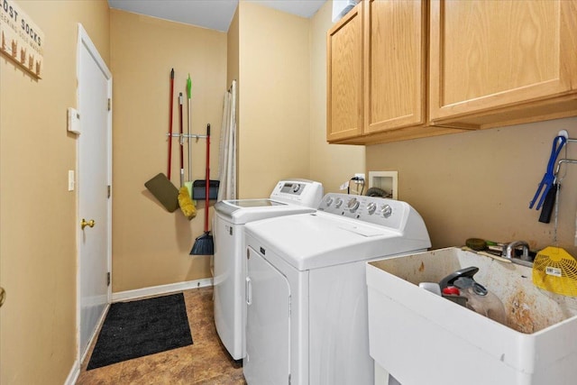 33 Sarah Dr, Crystal Lake, IL 60014 - washroom featuring cabinet space and independent washer and dryer