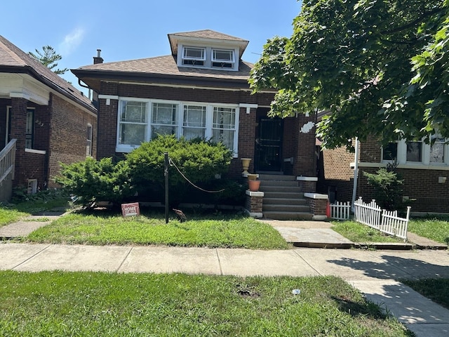 8328 S Paxton Ave, Chicago, IL 60617 - photo 1