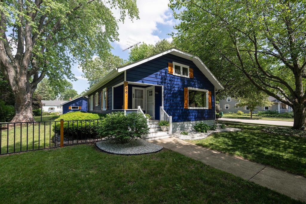 96 E Jackson St, Oswego, IL 60543 - photo 1
