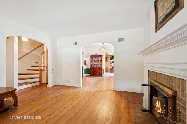Listing photo 4 - caption unavailable