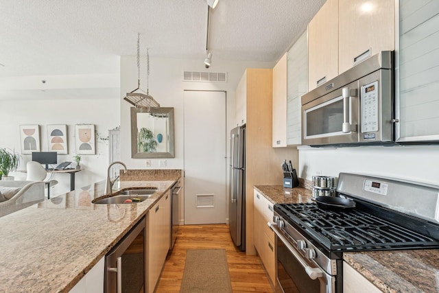 950 W Erie St Unit 702, Chicago, IL 60642 - photo 4