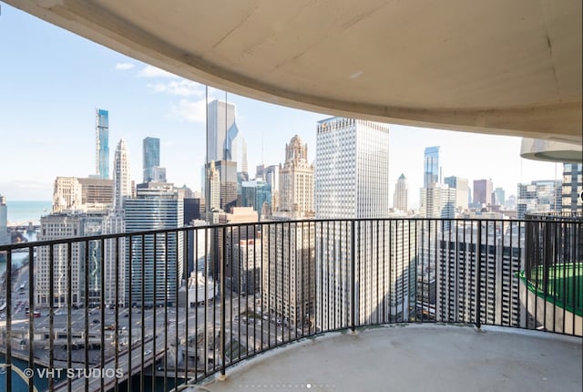300 N State St Unit 3808, Chicago, IL 60654 - balcony featuring a skyline view