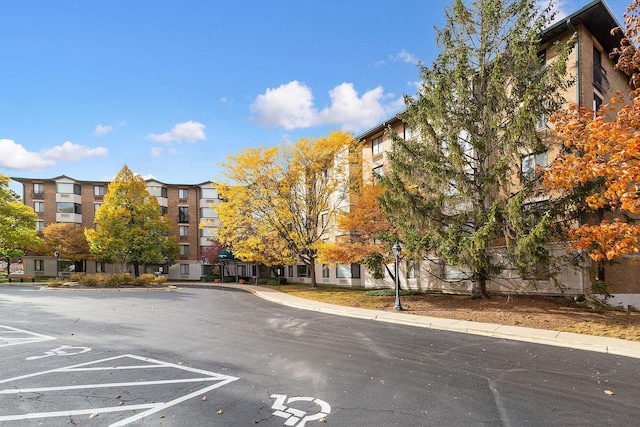 470 Fawell Blvd Unit 320, Glen Ellyn, IL 60137 - view of property with uncovered parking