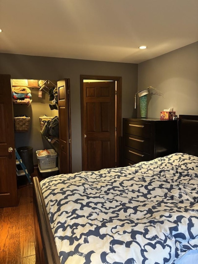 1017 Buccaneer Dr Unit 5, Schaumburg, IL 60173 - bedroom featuring wood finished floors and recessed lighting