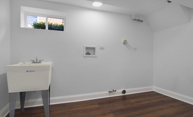 10012 S 52nd Ave, Oak Lawn, IL 60453 - laundry room featuring gas dryer hookup, washer hookup, and wood finished floors