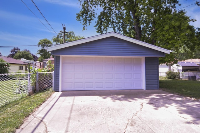 10012 S 52nd Ave, Oak Lawn, IL 60453 - view of detached garage