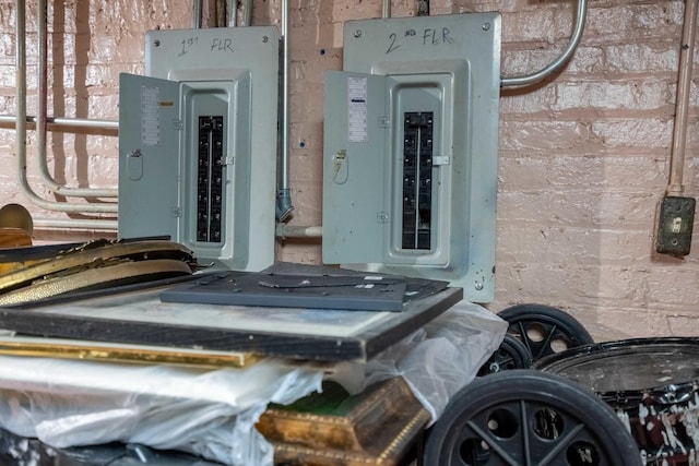 4830 W Oakdale Ave, Chicago, IL 60641 - utility room featuring electric panel