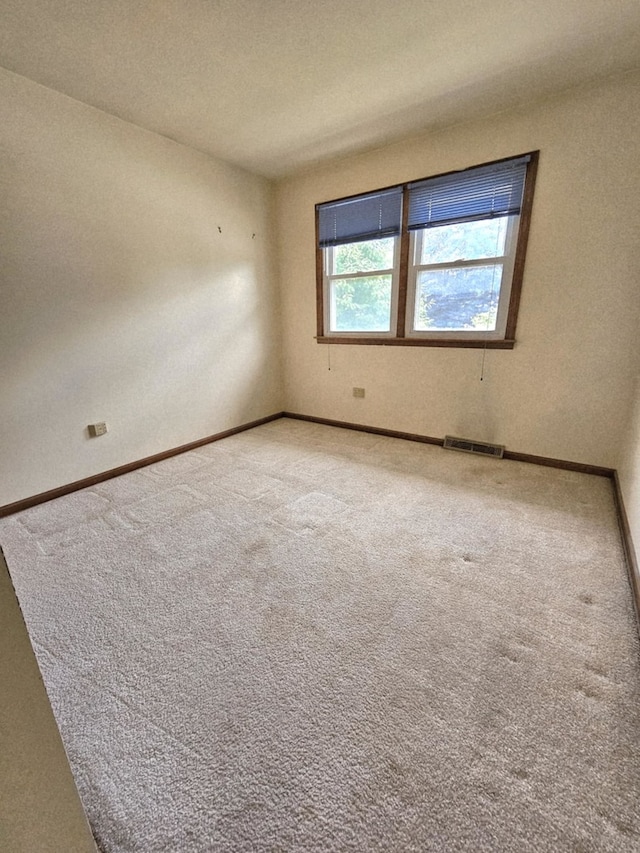 611 Kungs Way, Joliet, IL 60435 - carpeted spare room featuring baseboards