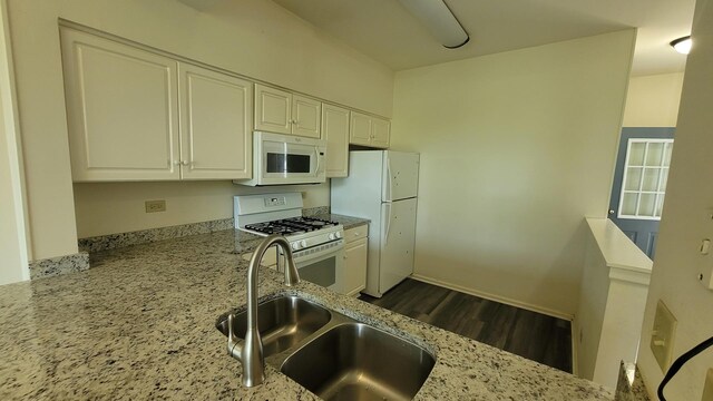 17885 W Salisbury Dr, Gurnee, IL 60031 - photo 5