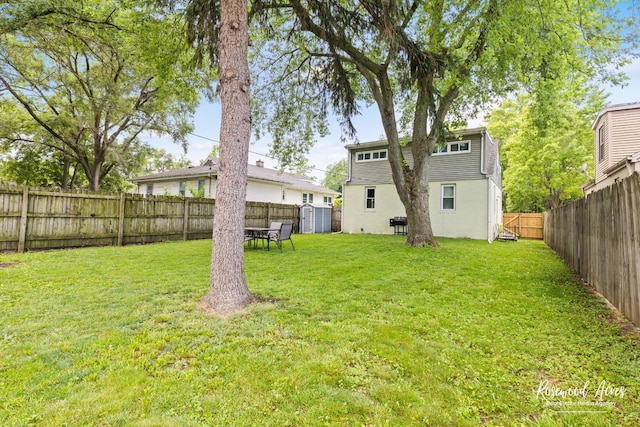 382 N 8th Ave, Kankakee, IL 60901 - view of fenced backyard