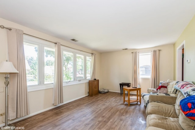823 E Thacker St, Des Plaines, IL 60016 - photo 2