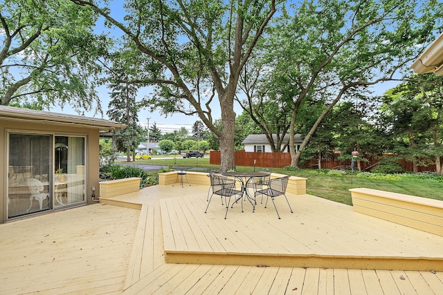 306 Wing Park Blvd, Elgin, IL 60123 - wooden deck featuring outdoor dining space