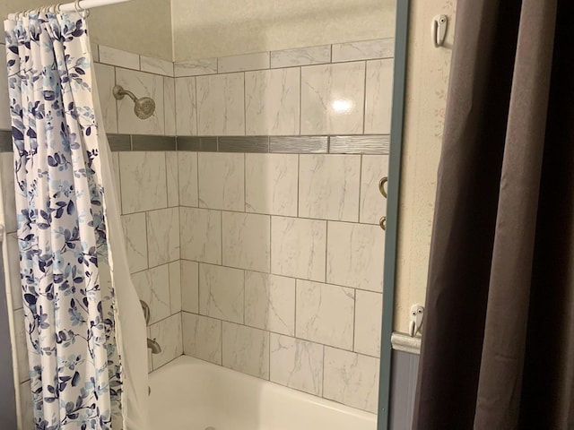 3122 Arlington Dr, Princeton, IL 61356 - bathroom with shower / bath combination with curtain