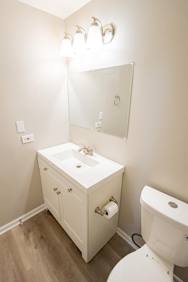 447 Yorkshire Sq, Bolingbrook, IL 60440 - bathroom featuring wood finished floors and vanity