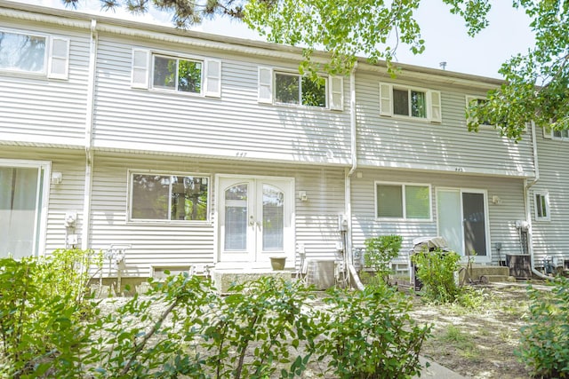 447 Yorkshire Sq, Bolingbrook, IL 60440 - back of house with french doors