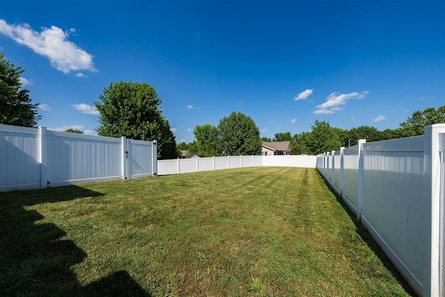 409 Boulder St, Heyworth, IL 61745 - photo 18