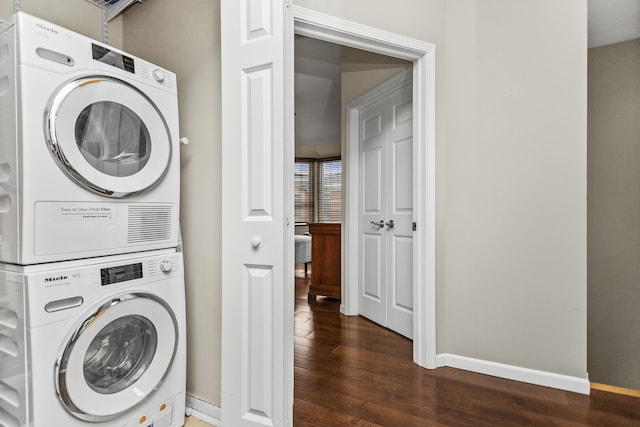 10 Park Ave, River Forest, IL 60305 - laundry area with stacked washer and clothes dryer and dark wood finished floors