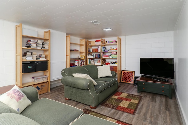 1001 Sheridan Rd, Normal, IL 61761 - living room featuring wood finished floors