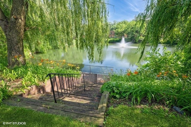1220 Park Ave W Unit 110, Highland Park, IL 60035 - water view