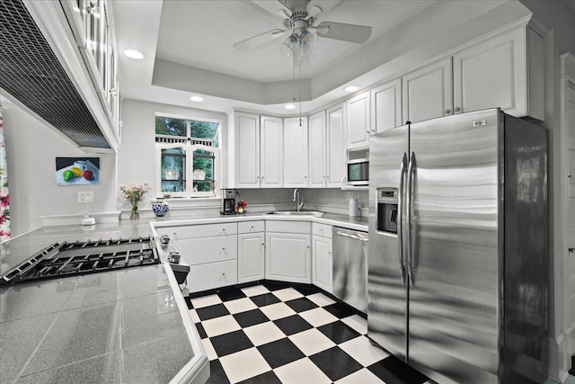 1109 N Dunton Ave, Arlington Heights, IL 60004 - kitchen featuring stainless steel appliances, white cabinetry, ceiling fan, recessed lighting, and light flooring