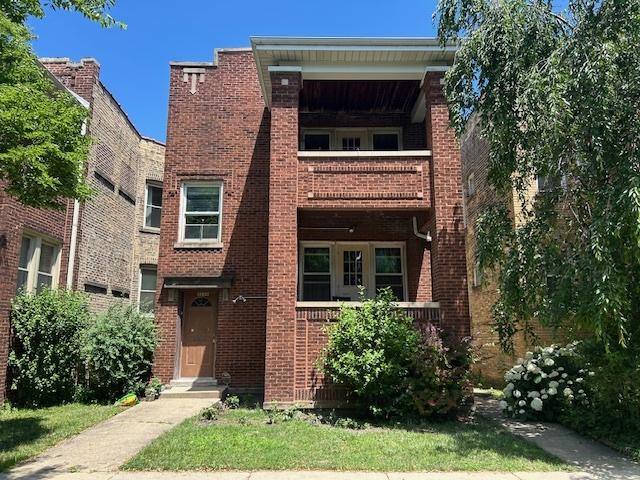3036 W Eastwood Ave, Chicago, IL 60625 - photo 1
