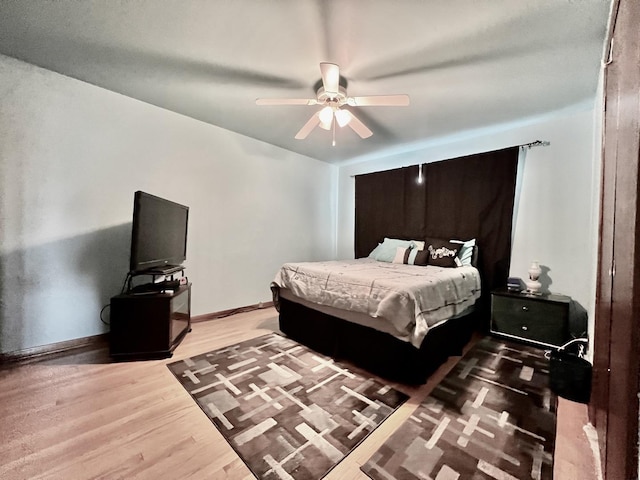6631 W 89th Pl, Oak Lawn, IL 60453 - bedroom with wood finished floors and a ceiling fan