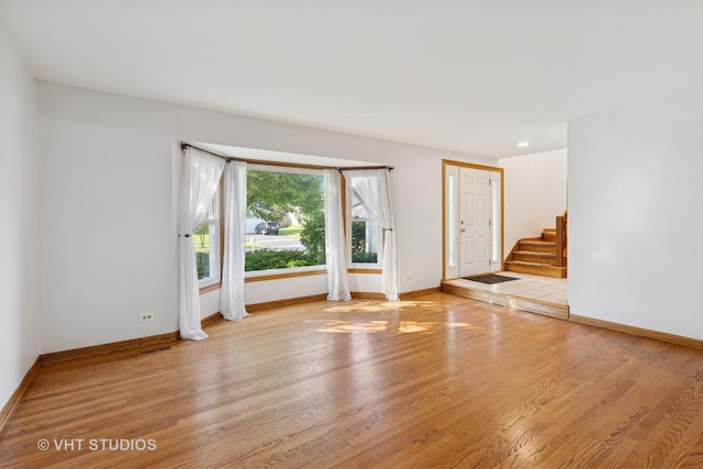 17429 W Hickory Ln, Grayslake, IL 60030 - photo 2