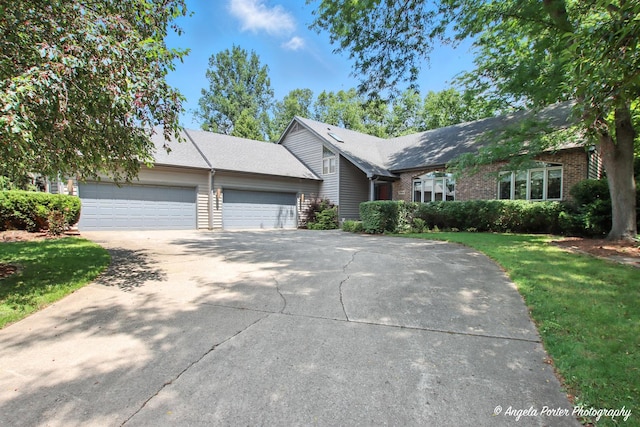 5904 Whiting Dr, Mchenry, IL 60050 - photo 1