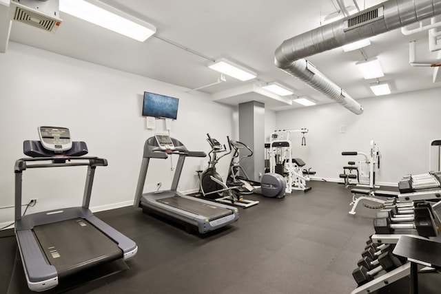 3125 W Fullerton Ave Unit 508, Chicago, IL 60647 - exercise room with baseboards