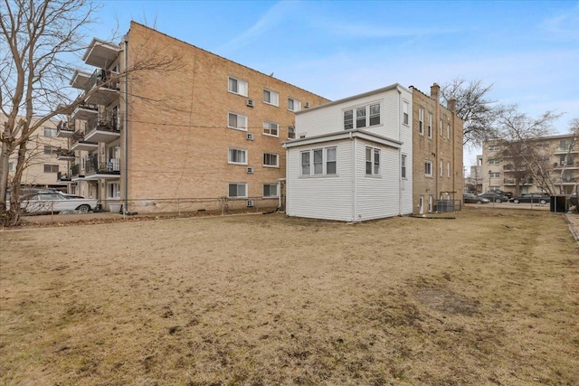5207 Galitz St, Skokie, IL 60077 - photo 10