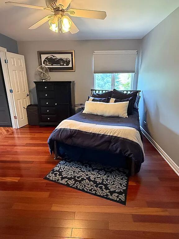06N274 W Ridgewood Ln, Saint Charles, IL 60175 - bedroom with wood finished floors and ceiling fan