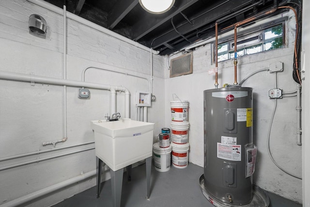 8051 S Paxton Ave, Chicago, IL 60617 - utilities with water heater
