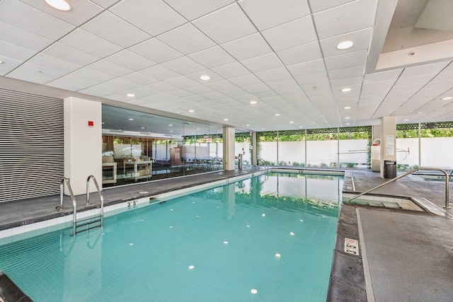 800 Elgin Rd Unit 1017, Evanston, IL 60201 - view of indoor pool