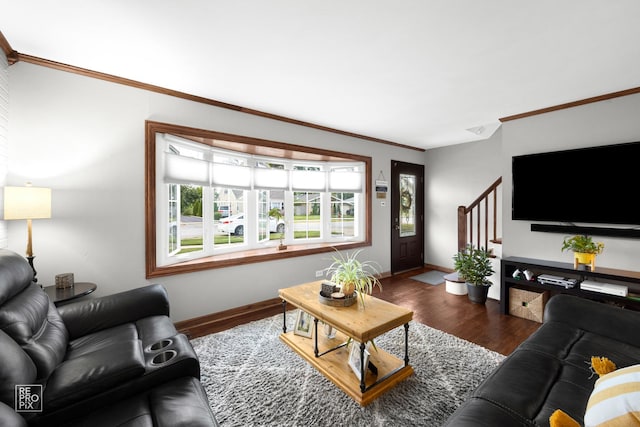 7314 W 113th Pl, Worth, IL 60482 - living area with wood finished floors and crown molding