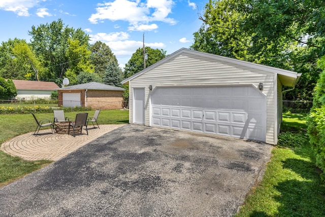 817 N Gibbons Ave, Arlington Heights, IL 60004 - view of detached garage