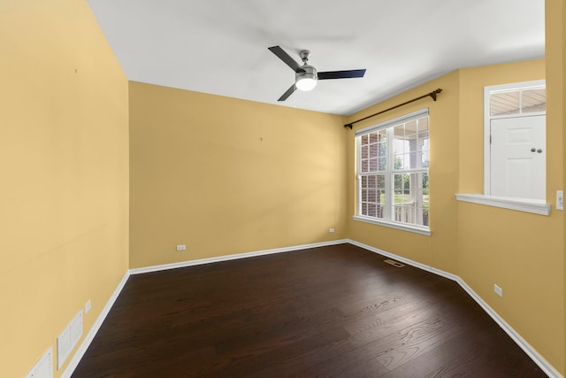 235 Garden Dr, Elgin, IL 60124 - photo 3