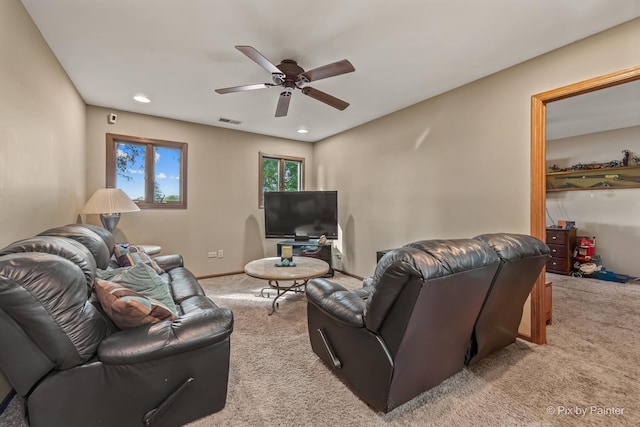 1913 N Woodlawn Park Ave, Mchenry, IL 60051 - living area featuring carpet, ceiling fan, and recessed lighting